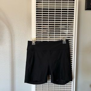 Outdoorvoices black bike shorts